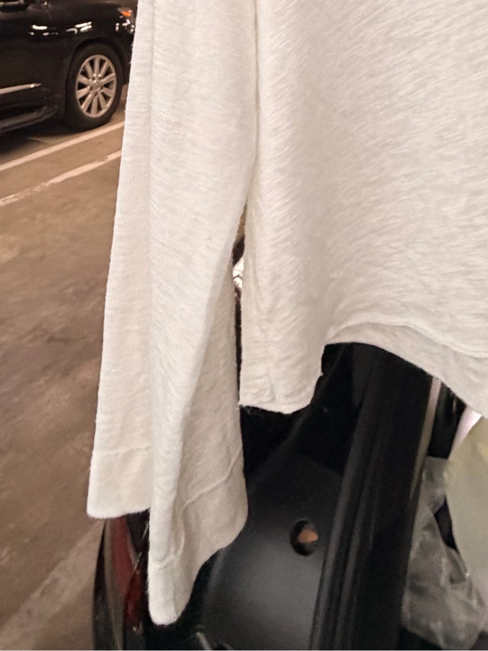 Lavarice Lightweight Cream Knit Top - Picture 5 of 5